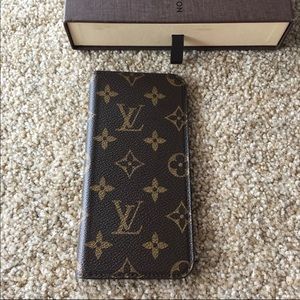 Louis Vuitton Folio IPhone case 6s/plus